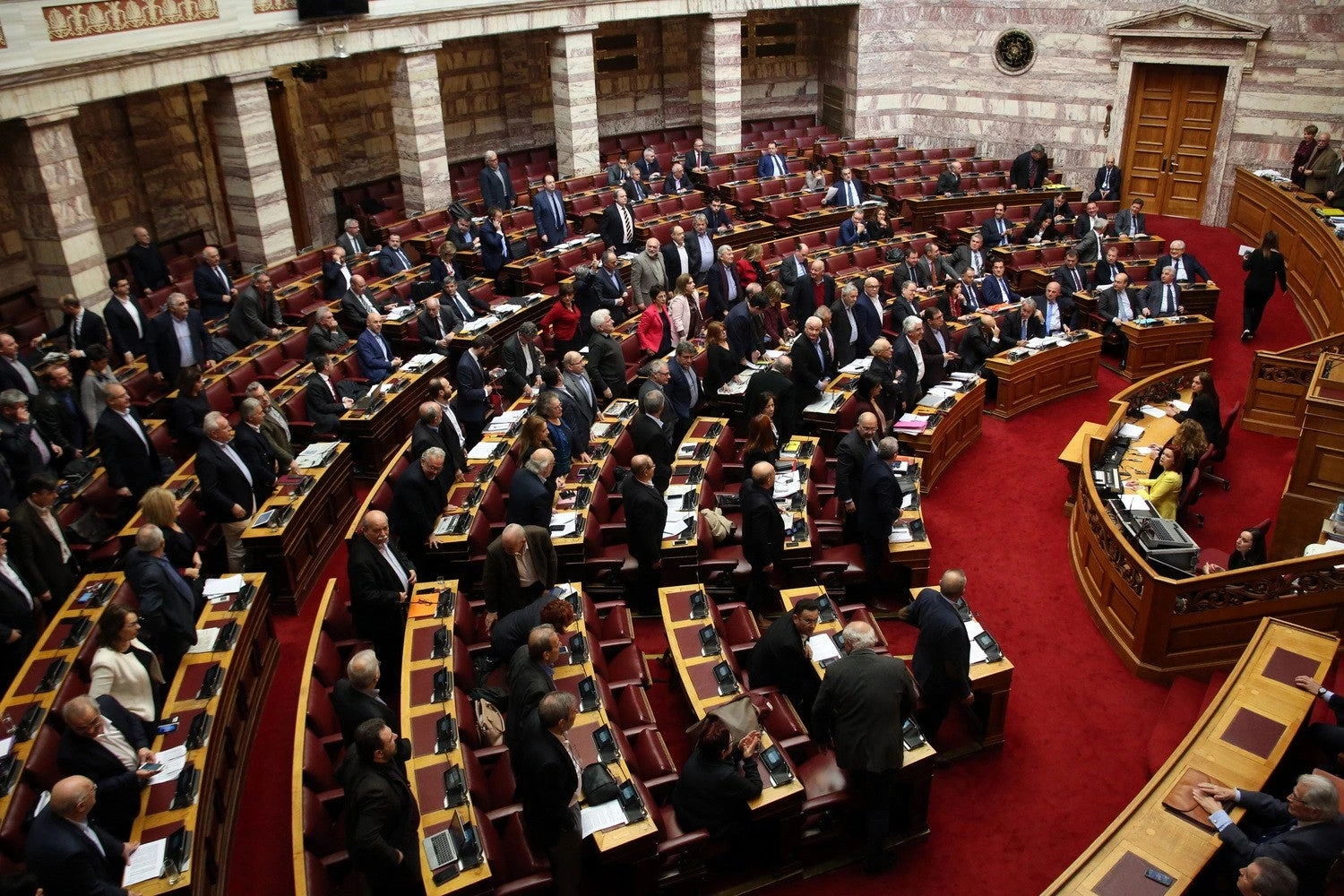 Ξεφεύγει η κατάσταση: Απείλησαν διοργανωτή των συλλαλητηρίων – Αποχαρακτηρίστηκαν «απόρρητα» έγγραφα για το Σκοπιανό;